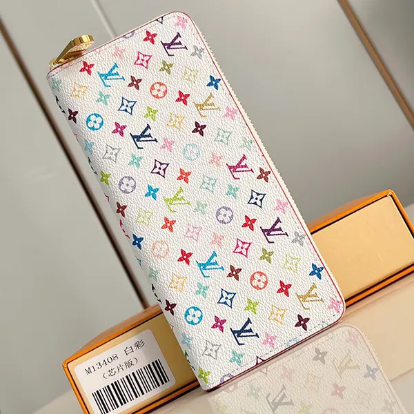 《大人気》ルイヴィトン 村上隆 モノグラム 長財布 コピー vug79225
