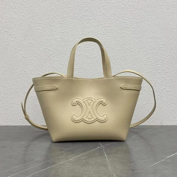 送料込セリーヌ スモール カバ アナイス キュイル トリオンフ 並行輸入品 Ceo69464