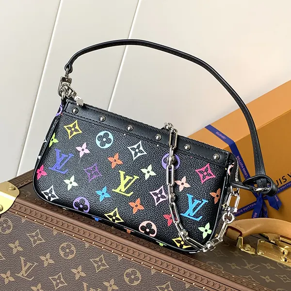 プレゼント最適 ルイヴィトン ポシェット・アクセソワール vuz29638