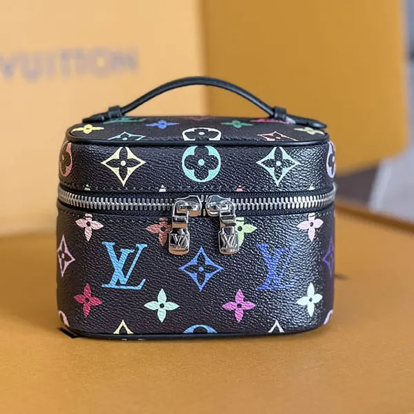 おすすめ ルイヴィトン ポーチ バニティバッグ コピー vun29676