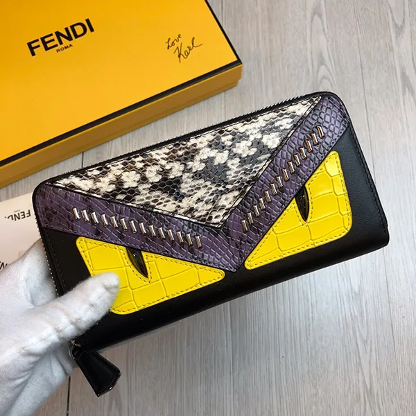 注目★フェンディ フェイク ブラックレザー ジップウォレット 長財布 few55505