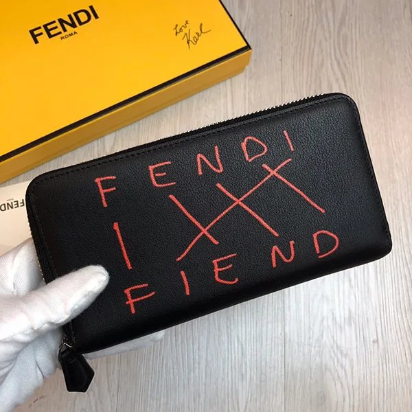 n級品 おすすめフェンディ n級品 アナグラム レザー ウォレット ブラック fea84904