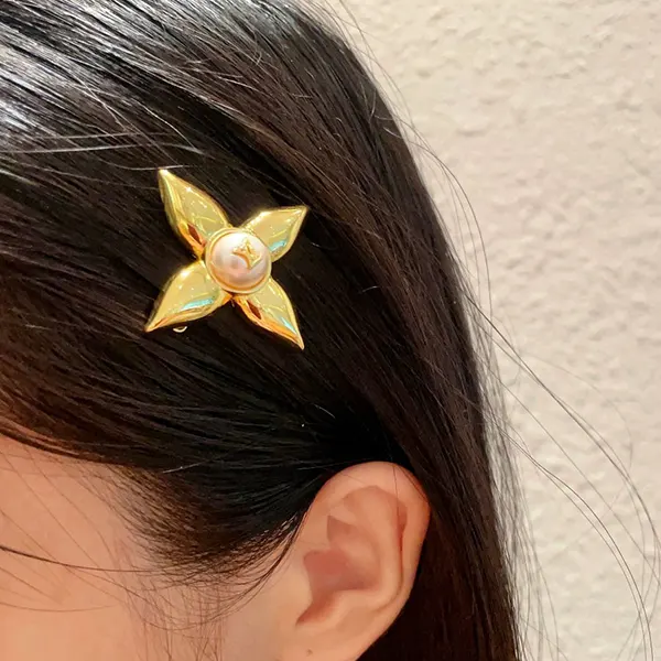 ☆超人気☆ ルイヴィトン バレッタ 激安 ヘアアクセ vuu73451