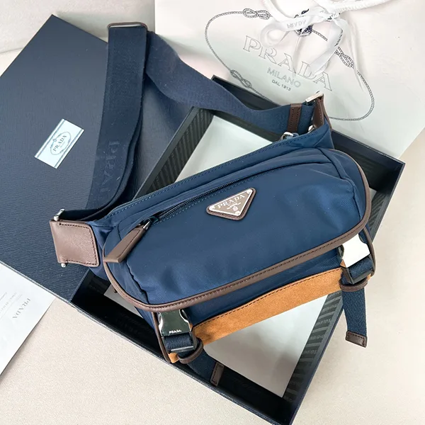 セレブ多数愛用 プラダ パチモン◆Re-Nylon レザー ショルダーバッグ クロスボディ 2VH1710