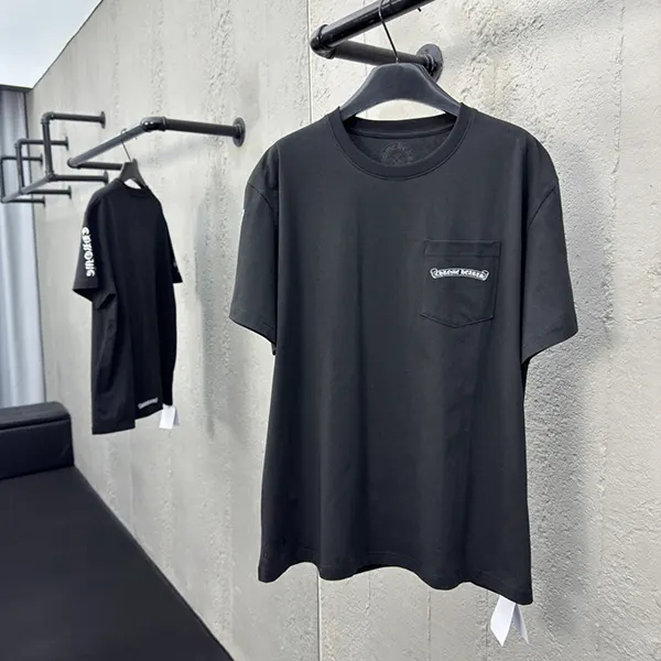 クロムハーツ スクロール プリント Tシャツ コピー Kuo04665