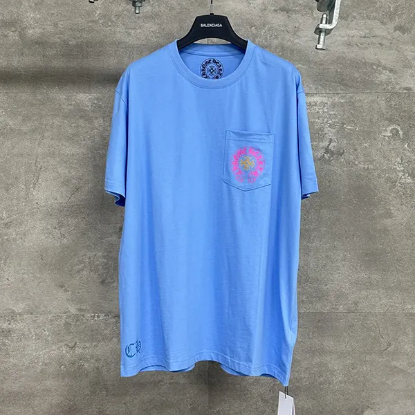 入手困難◆希少品♪【クロムハーツ Tシャツ コピー】マイアミ ホースシュー T シャツ「ブルー」 Kuy93791