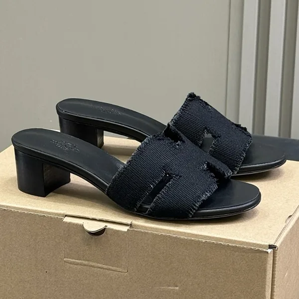 エルメス コピー商品 Oasis オアジス サンダル 4色 ams215144
