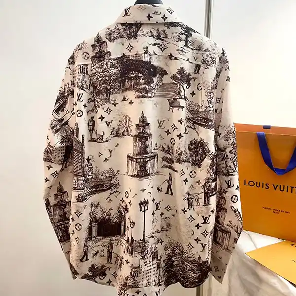【休日のお散歩コーデ】ルイヴィトン ロングスリーブシルクシャツ コピー 1AGJN1