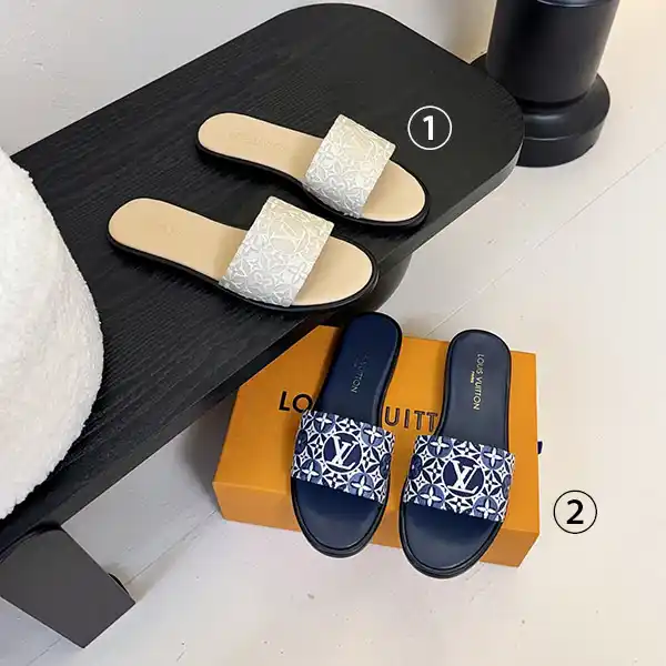 【刺繍×幾何学模様がお洒落】ルイヴィトン★フラットミュール コピー 2色 1AHM67