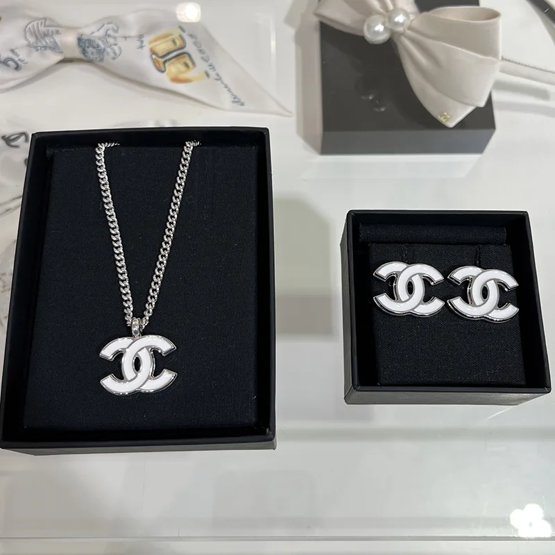 高品質シャネル パロディ アクセサリー ネックレス/ピアス shh56595
