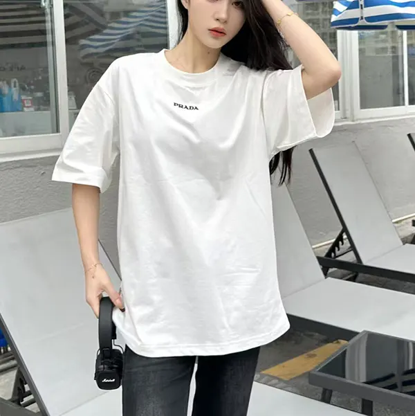 最安値挑戦 プラダ クルーネック Tシャツ コピー ロゴ付 半袖 puz49865