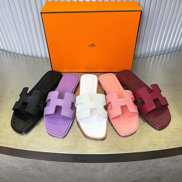 【女性の憧れ☆】エルメス Sandales Oran オランサンダル 偽物 erj58651