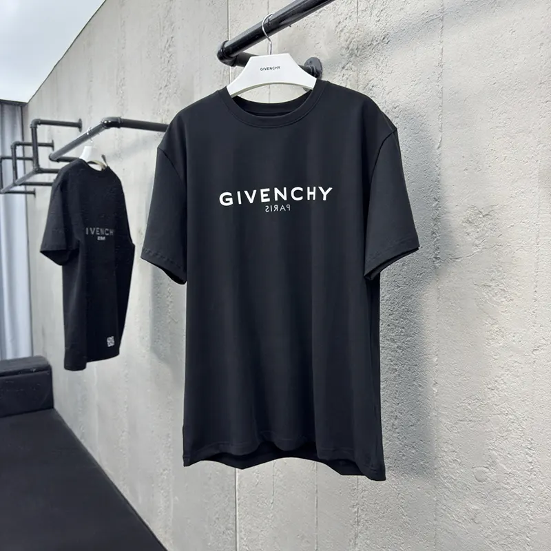 確保済みジバンシィ リバーススリムフィットTシャツ パチモン jic62965