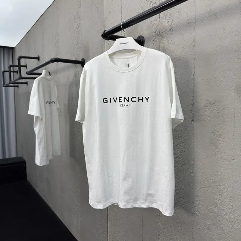 【使い勝手抜群】ジバンシィ リバーススリムフィットTシャツ フェイク jiv94730