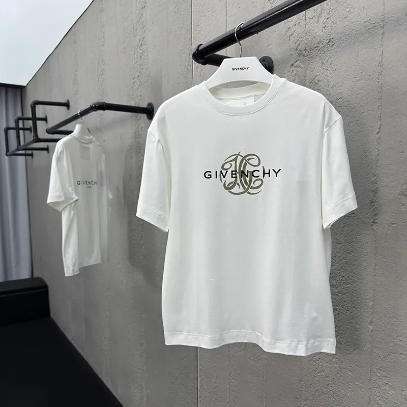 一目惚れ♪ジバンシー コピー商品 リバース Tシャツ 半袖 jif25417