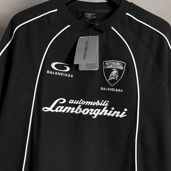 バレンシアガ × Lamborghini Oversized サッカーTシャツ w25070404