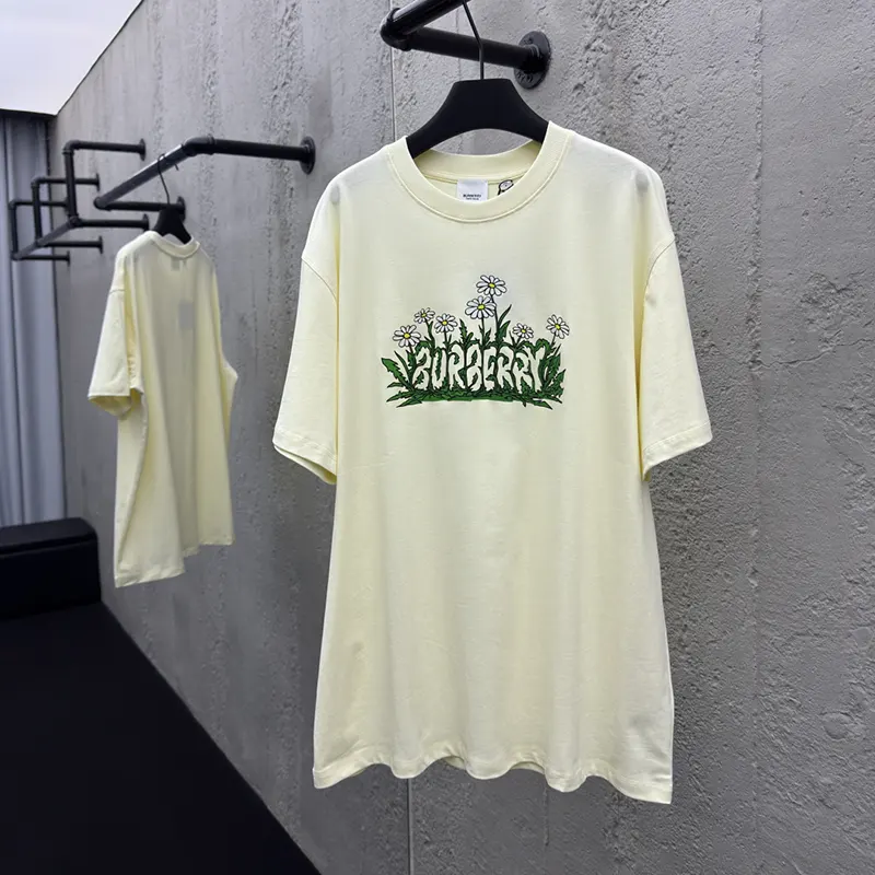 注目★バーバリー コピー商品 デイジーロゴコットンTシャツ Bae22698