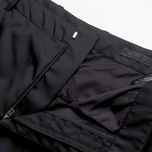 【即発】プラダ Re-Nylon リナイロン カーゴハーフパンツ SPH244
